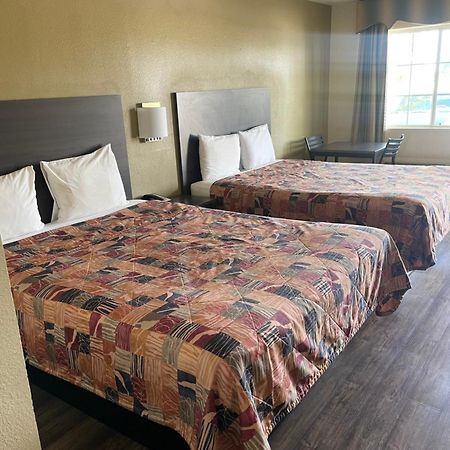 Relax Inn Марлин Экстерьер фото